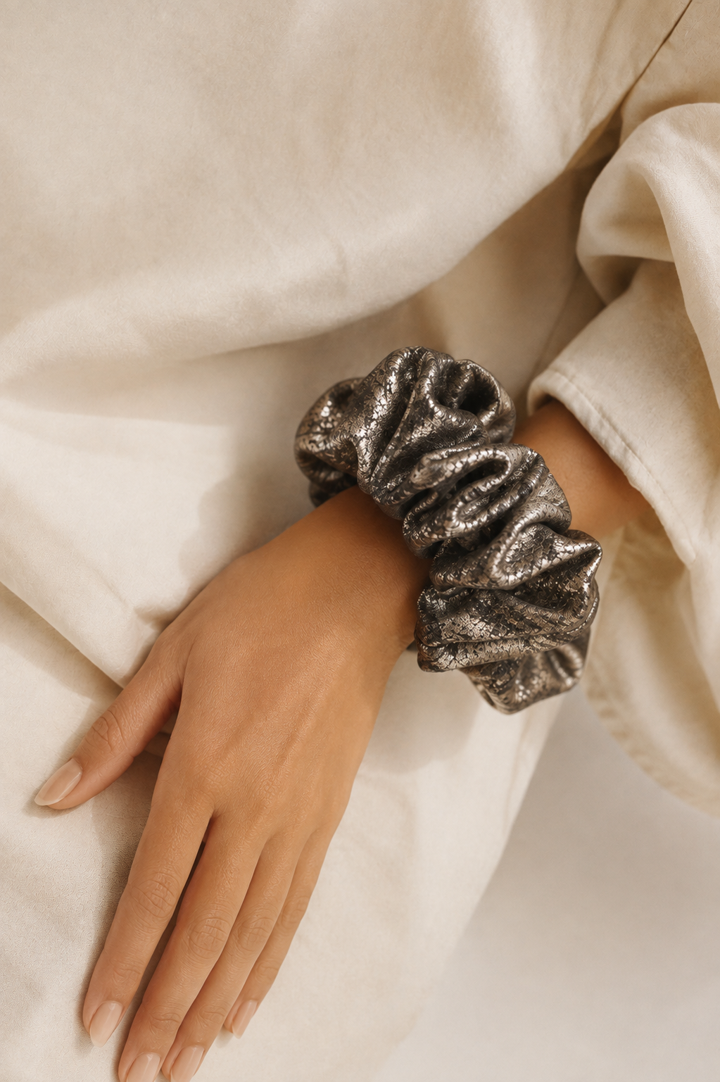 The IKIMI Silk Tie - Serpenti